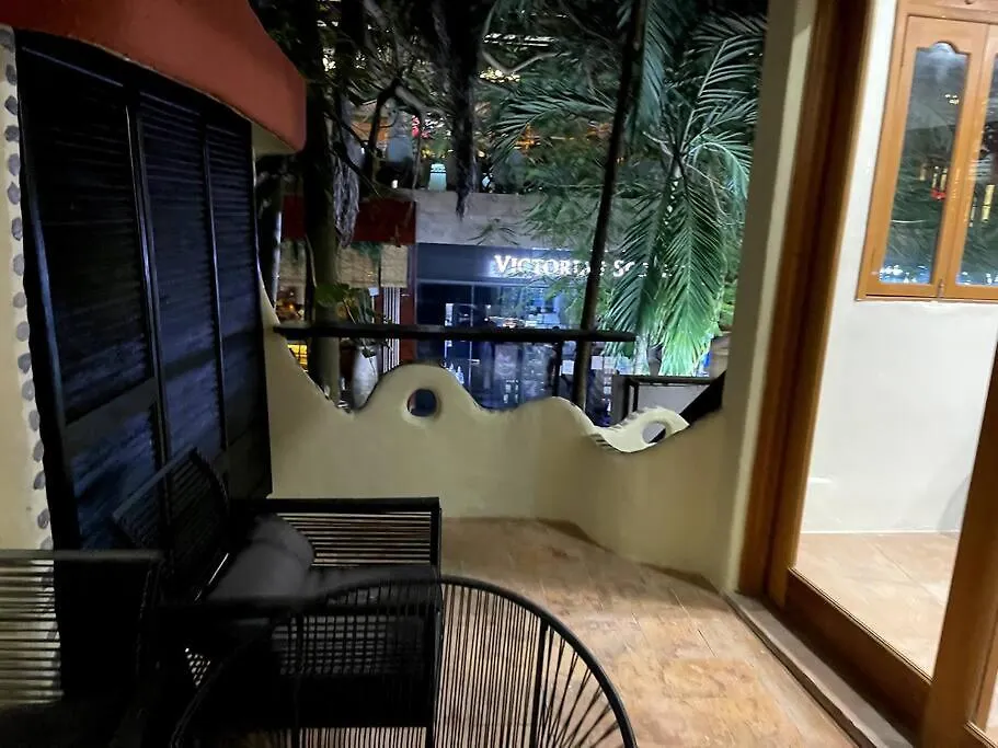 Jungle Meets Modern Condo On 5Th Avenue Плая-дель-Кармен Апартаменты